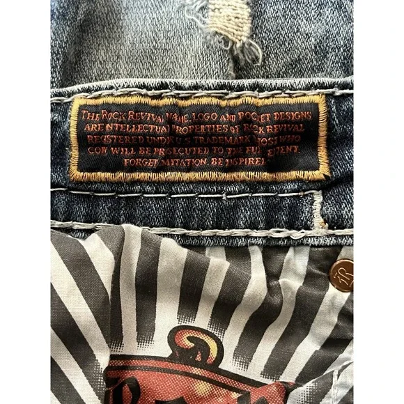 Rock Revival Jeans Men's 32x30 Selwyn Leather Insert Star Slim Taper Distressed - Picture 11 of 16